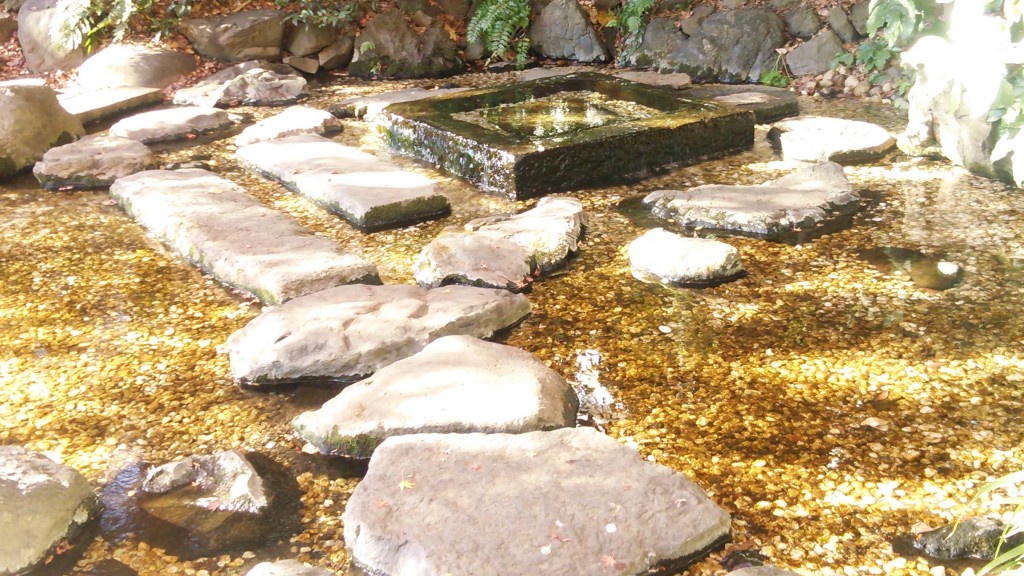 お茶の水の湧き水